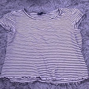 black and white short sleeve tee